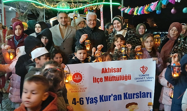 Akhisar’da Ramazan Sokağı Çocukların Neşesiyle Açıldı