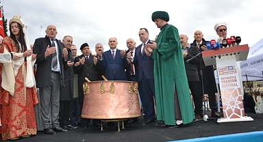 Manisa Mesir Macunu Festivali, Nevruz Bayramı ve Mesir Karma Töreniyle resmen başladı