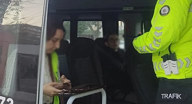 Manisa'da Otobüslere Emniyet Kemeri Denetimi: 5 Binden Fazla Yolcu Bilgilendirildi