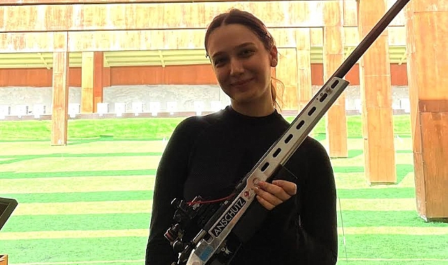 Manisalı Şampiyon İrem Denktaş’tan Rekorlarla Gelen Zafer