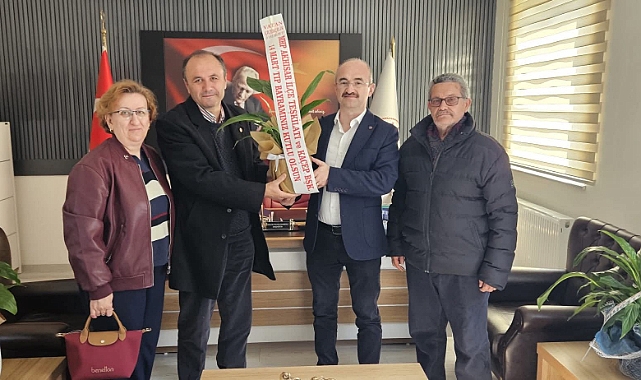 MHP Akhisar İlçe Teşkilatı’ndan Tıp Bayramı Ziyareti