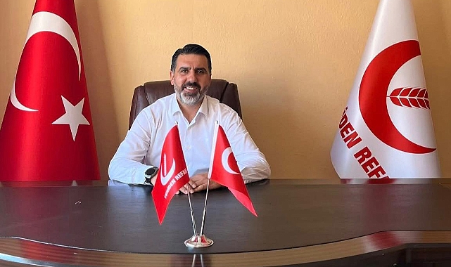 Tüm hemşehrilerimizin ve aziz milletimizin bayramı mübarek olsun.”