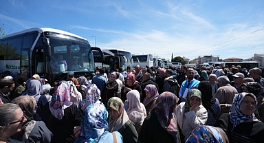 Akhisar’da Hacı Adayları Kutsal Topraklara Dualarla Uğurlandı