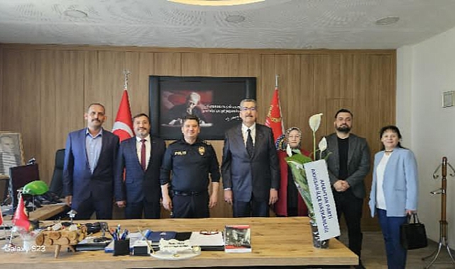 Anahtar Parti’den Emniyet Teşkilatına Anlamlı Ziyaret