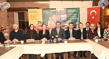 Nurcan Zeyrek İlk STK Buluşmasını Manisa Dostlar Meclisi’nde Yaptı