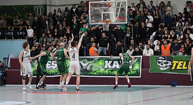 PLAYOFF YARI FİNAL İLK MAÇINDA AKHİSAR BELEDİYE BASKETBOL: 66 – KEÇİÖREN BELEDİYESİ BAĞLUM: 63