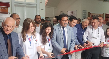Akhisar Bilim ve Sanat Merkezi’nde TÜBİTAK 4006 Bilim Fuarı Heyecanı