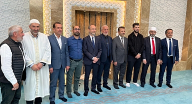 Fransa'da Gönülleri Buluşturan Açılış: DİTİB -Vernon ULU Camii İbadete Açıldı 