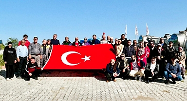 Geleneksel Umur Baba Dağı Yürüyüşü Keyifli Bir Güneşli Günde Gerçekleştirildi