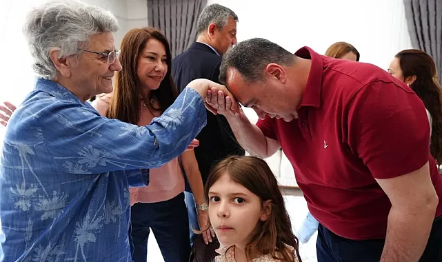 Manisa'da Anlamlı Anneler Günü Ziyaretleri