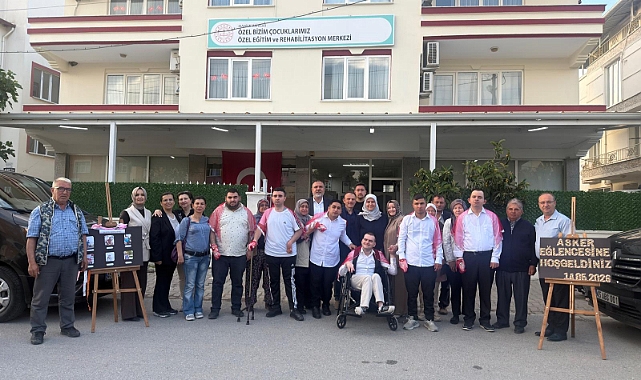 Özel Bizim Çocuklarımız Özel Eğitim ve Rehabilitasyon Merkezi’nde Temsili Askerlik Coşkusu