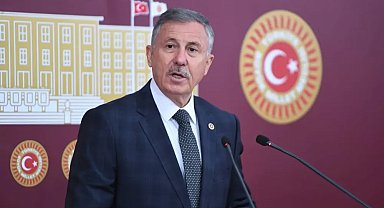 Selçuk Özdağ'dan Anadolu Ajansı'na "Tarafsızlık" Tepkisi