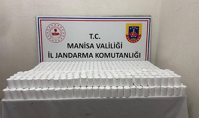 Akhisar’da Uyuşturucu Operasyonu: 50 Bini Aşkın Sentetik Ecza Hapı Ele Geçirildi