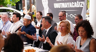 BAŞKAN FERDİ ZEYREK İÇİN ANMA PROGRAMI DÜZENLENDİ