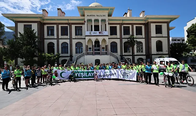 Manisa'da Yeşilay'dan Sağlıklı Yaşam İçin Bisiklet Turu