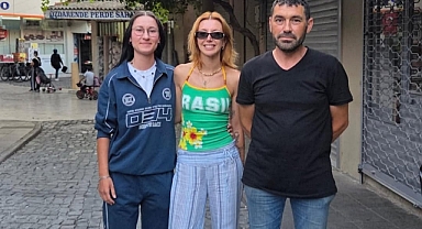 Mina Solak’tan Akhisar Köftesine Tam Not