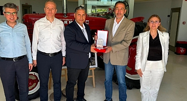 TARIM VE ORMAN İL MÜDÜRÜ KARAYILAN’DAN ALHATOĞLU ZEYTİNYAĞI İŞLETMESİNE TEŞEKKÜR ZİYARETİ