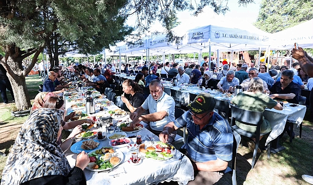 Akhisar Bakkallar Odası'ndan Birlik ve Beraberlik Buluşması