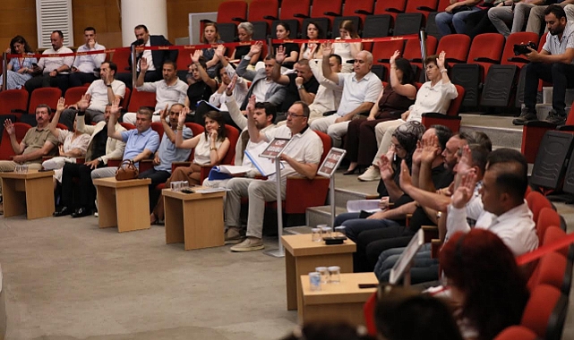 AKHİSAR BELEDİYESİ 2026 YILI TEMMUZ AYI OLAĞAN MECLİS TOPLANTISI GERÇEKLEŞTİRİLDİ