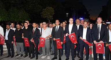 Akhisar'da 15 Temmuz'un 10. Yılında Demokrasi ve Millî Birlik Ruhu Yaşatıldı  