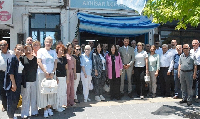 “Akhisar zeytinin başkenti, ancak üretici zor durumda”